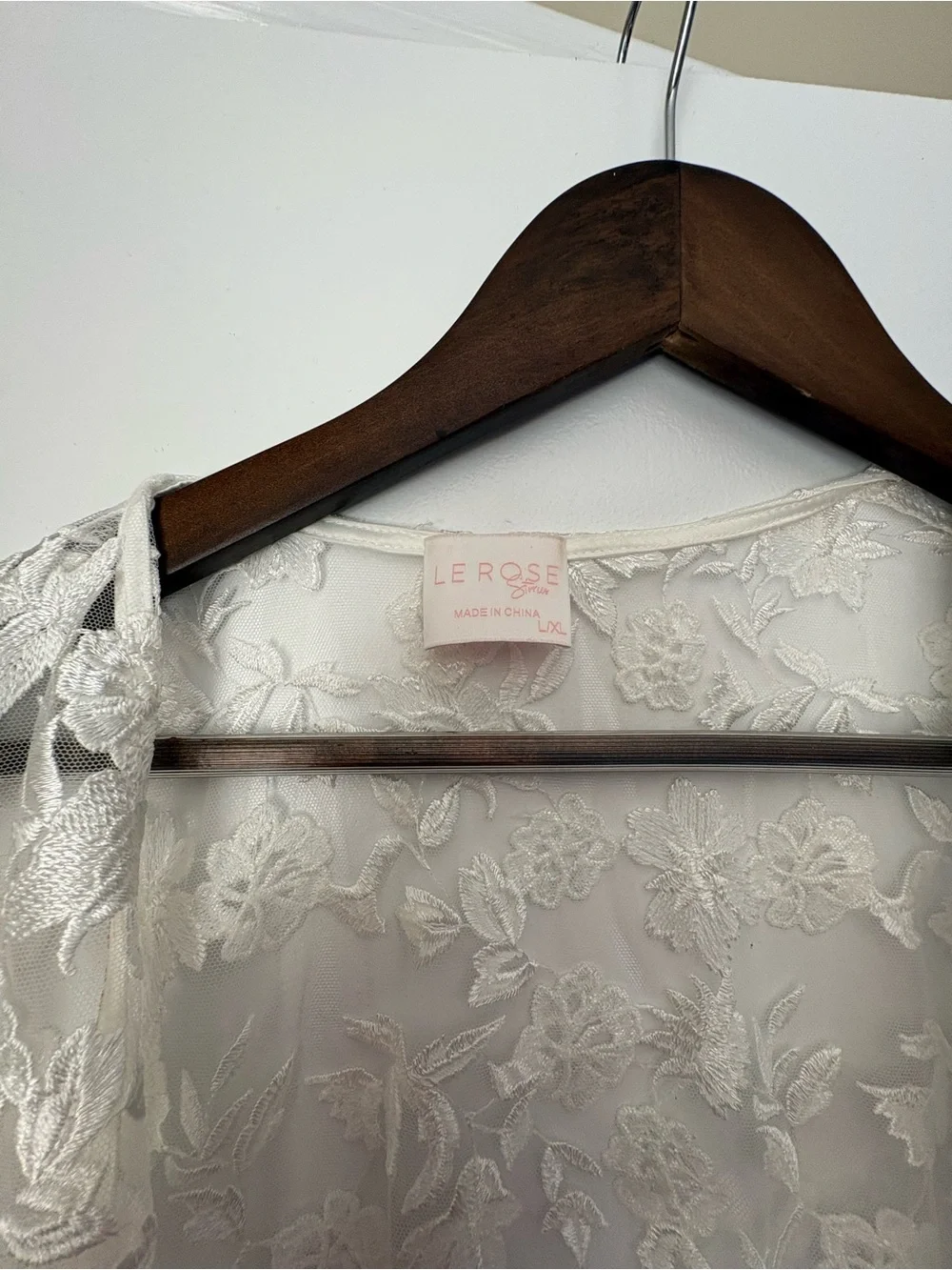 White Embroidered Bridal Robe - Picture 4 of 4